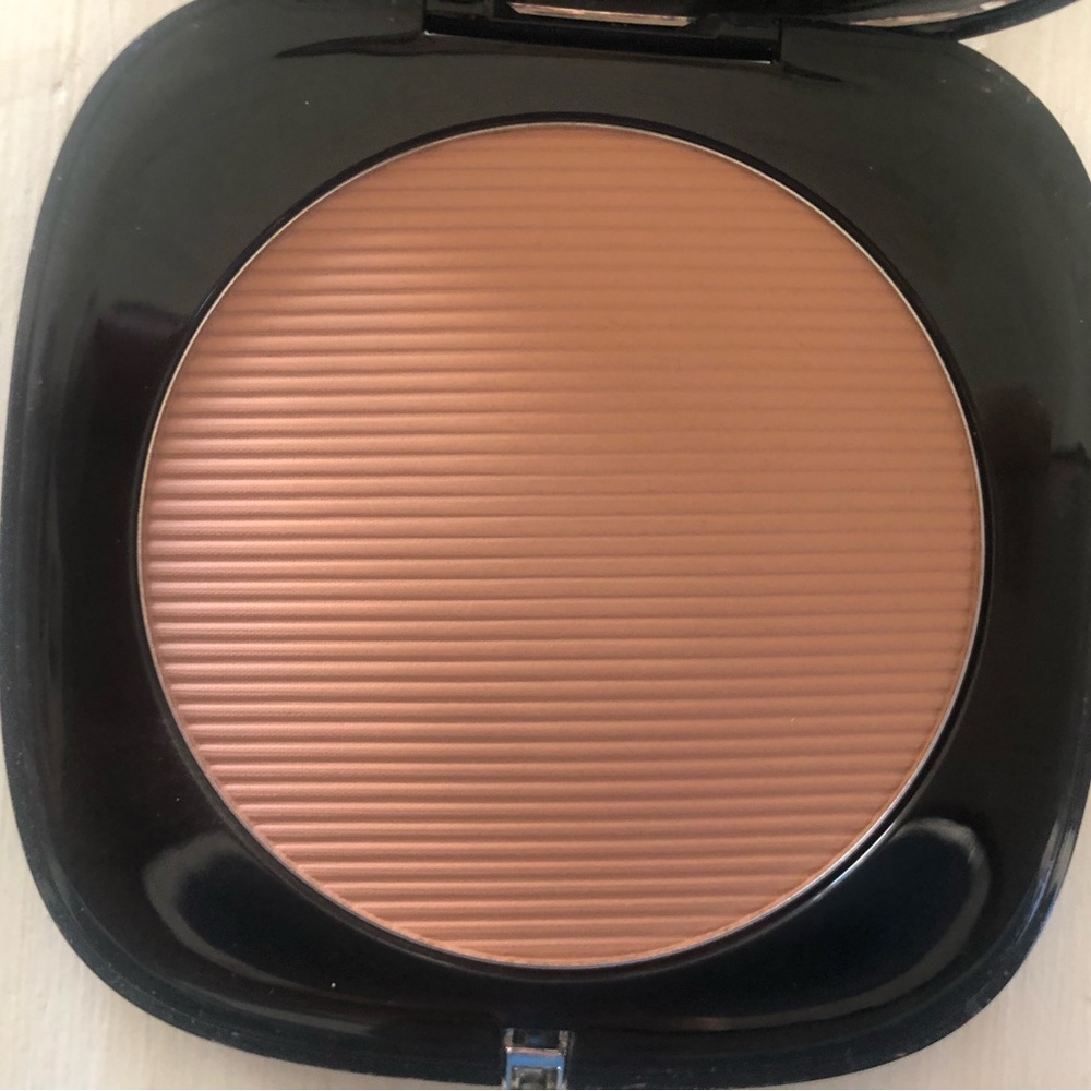 Marc Jacobs Bronzer Trantric color